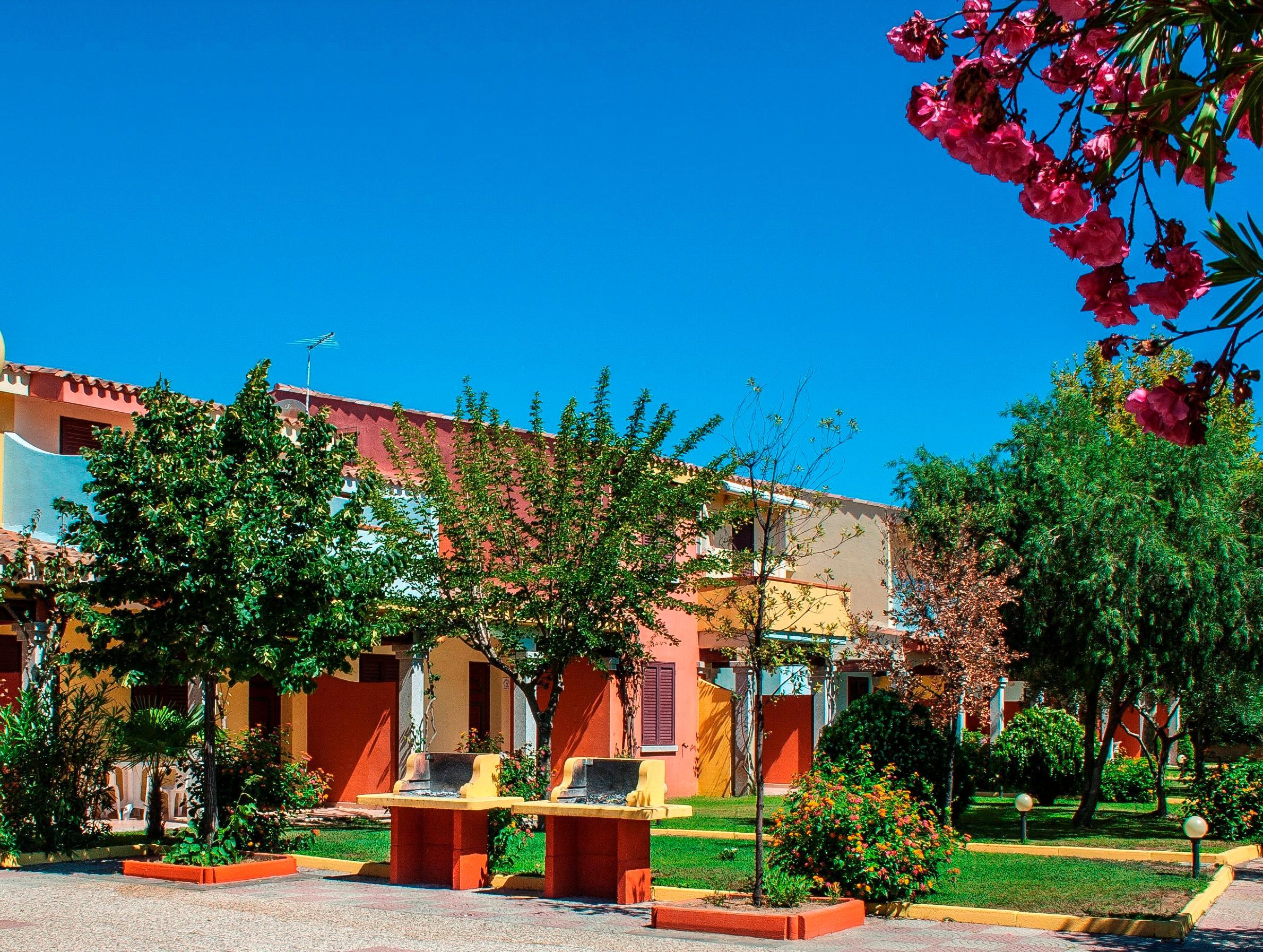 Residence Oasi Anfiteatro Porto Ottiolu Esterno foto