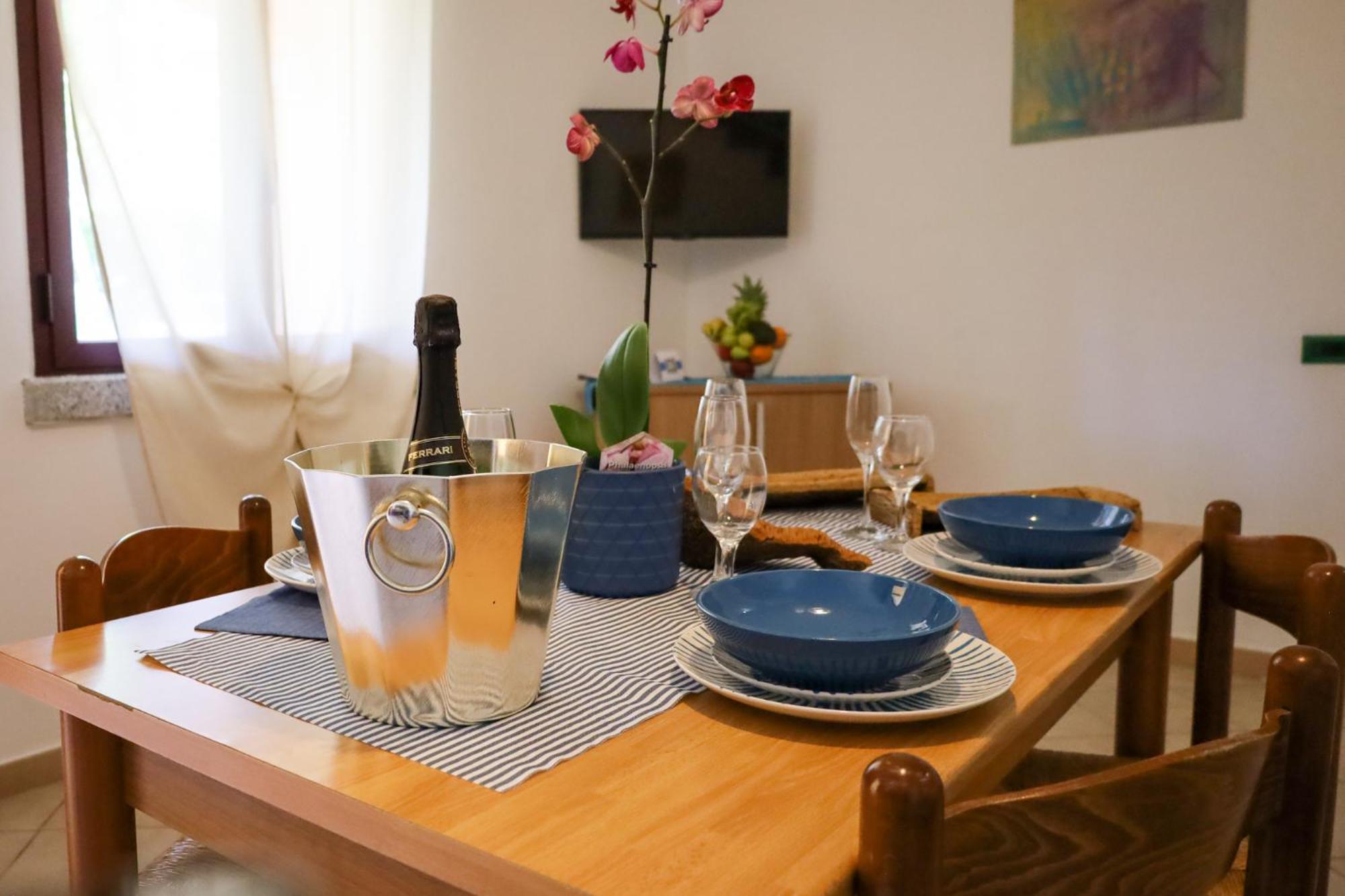 Residence Oasi Anfiteatro Porto Ottiolu Esterno foto